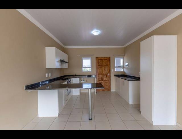 2 BEDROOM PROPERTY TO RENT IN ILLOVO